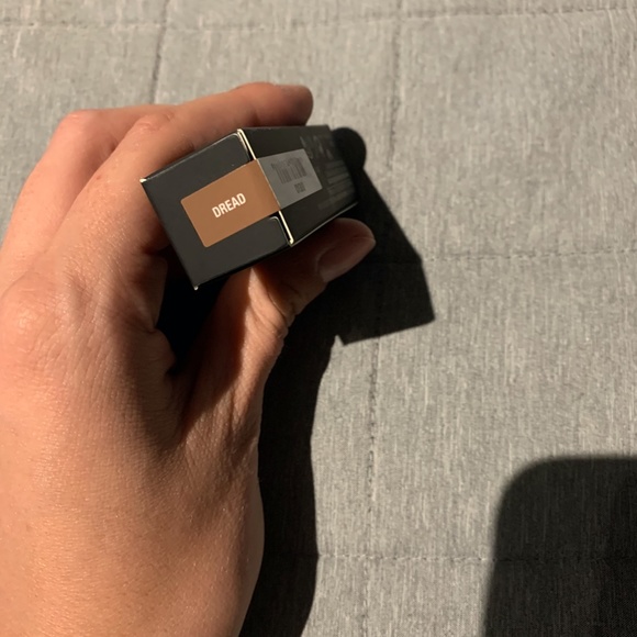 ** SOLD ** ANASTASIA BEVERLY HILLS Matte Lipstick (Dread) - Picture 7 of 7